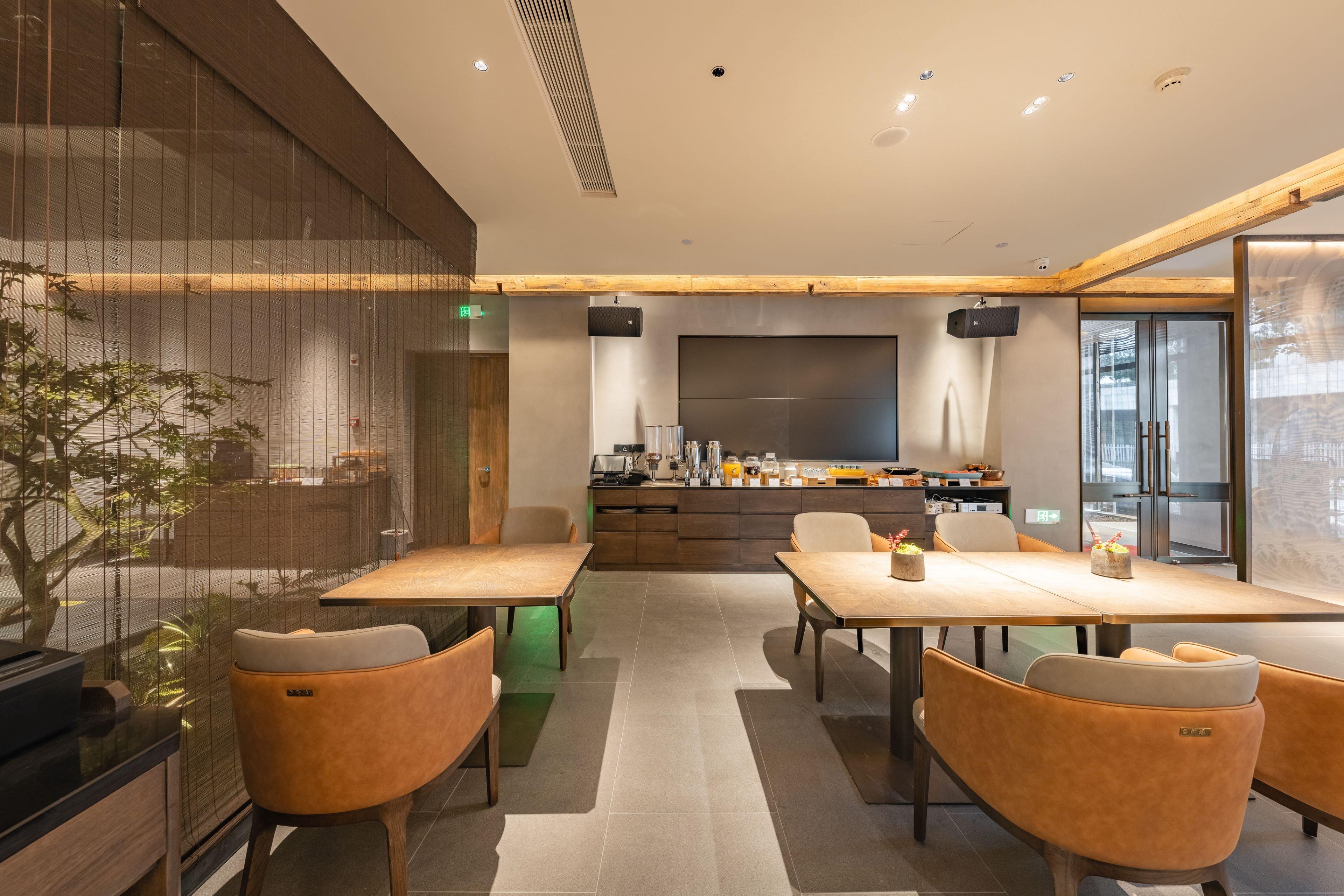 Holiday Inn Express Shanghai Expo Centre By Ihg Exterior photo