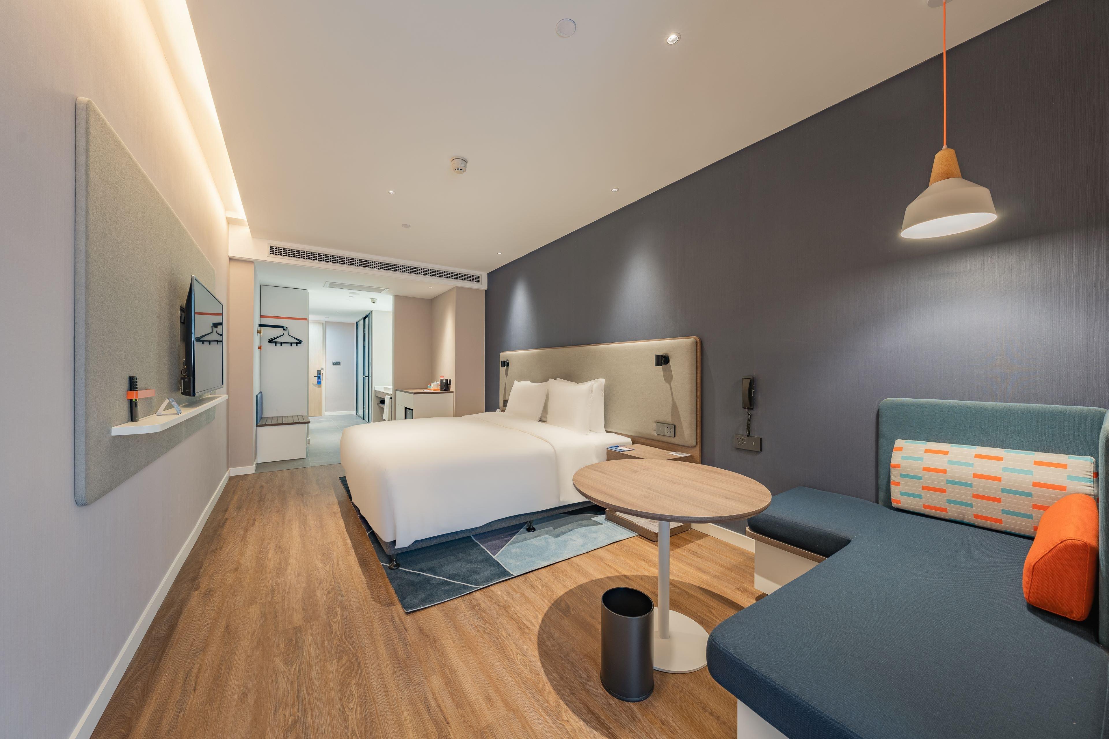 Holiday Inn Express Shanghai Expo Centre By Ihg Exterior photo